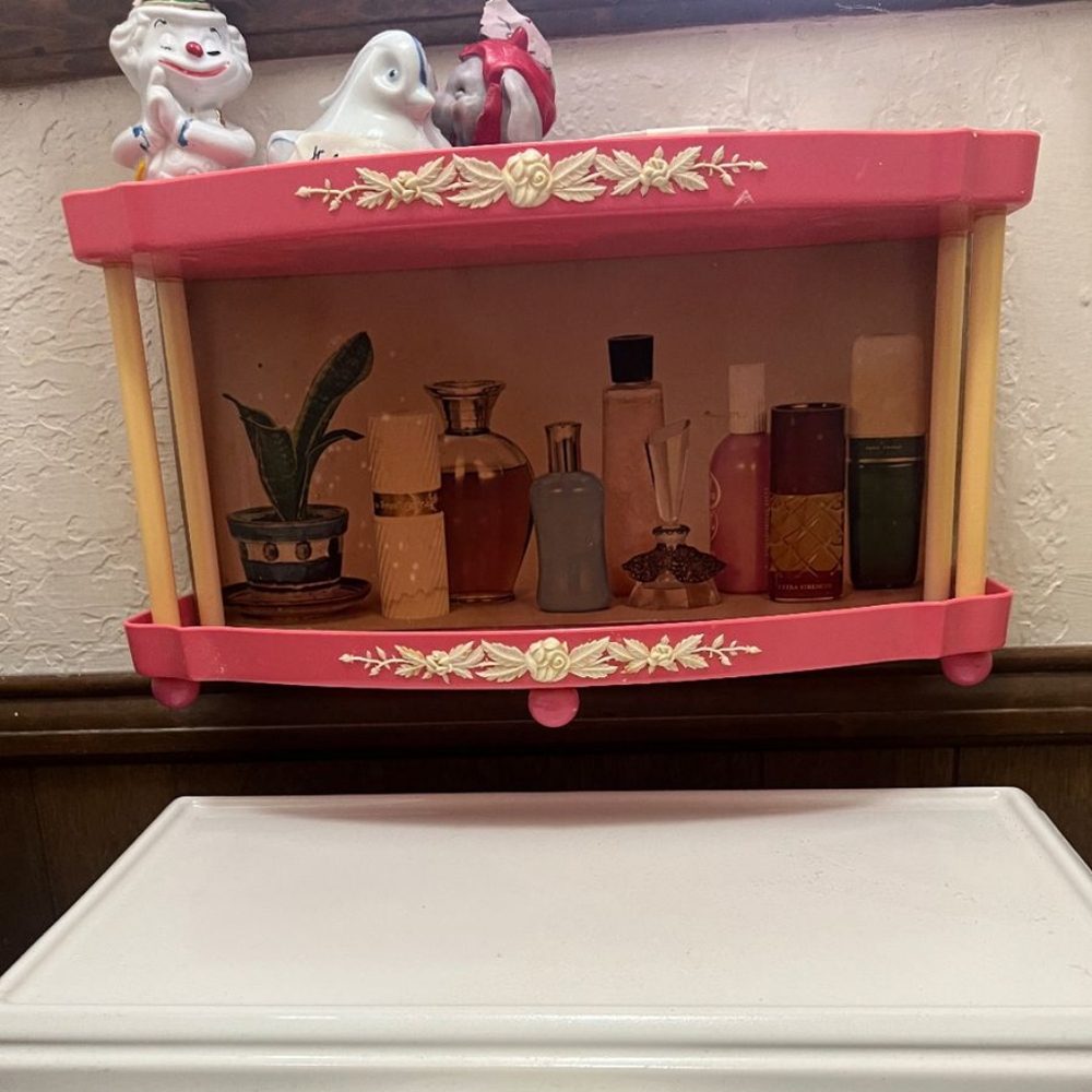VINTAGE BATHROOM VANITY SHELF